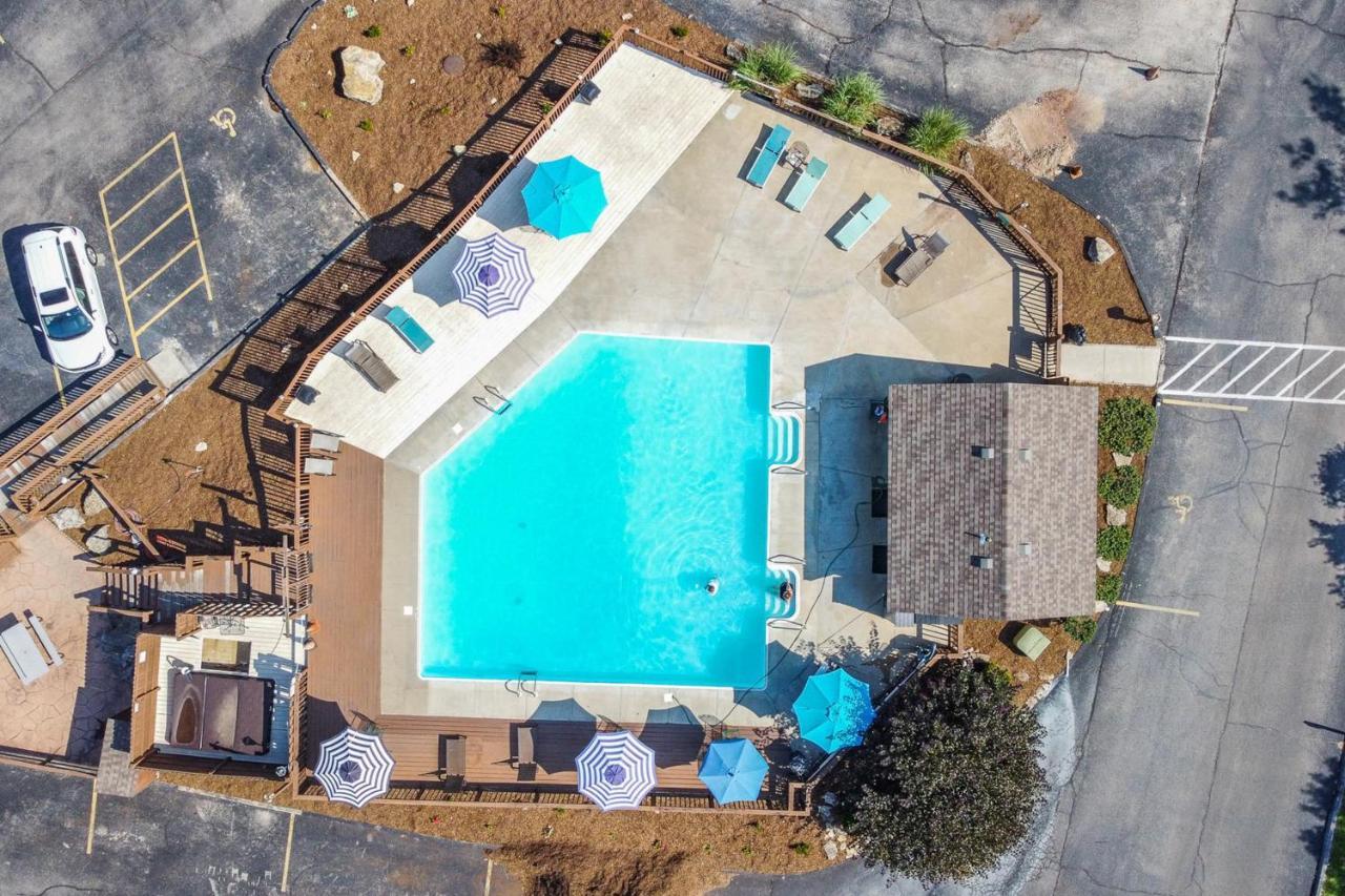 Eagle Nest Resort Pristine Dream Branson Eksteriør billede